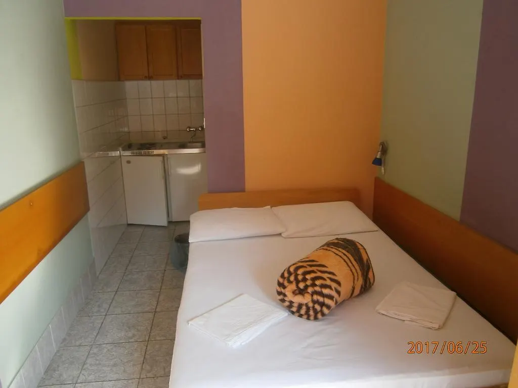 Apartments Drago Petrčane